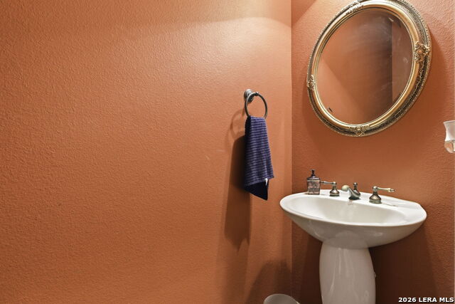 Image 22 of 37 For 26011 Hootananny