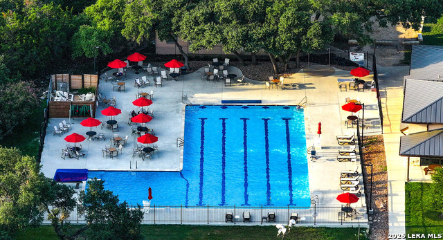 Image 33 of 37 For 26011 Hootananny