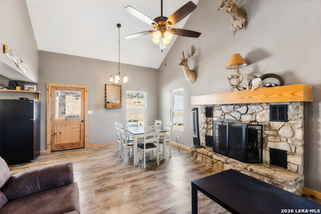 Image 10 of 50 For 1030 Owl Hollow