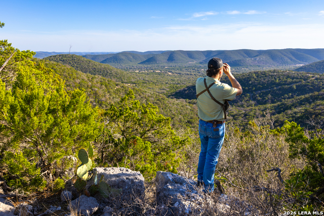 Image 32 of 50 For 1030 Owl Hollow