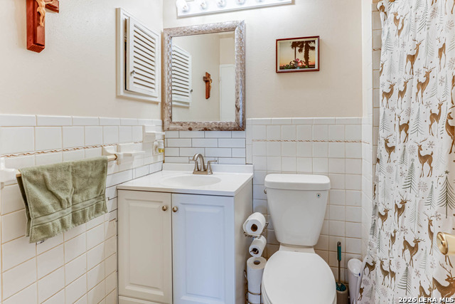 Image 12 of 15 For 3914 Anton  