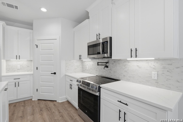 Image 7 of 37 For 1418 Cedar Grove Trail