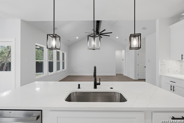 Image 8 of 37 For 1418 Cedar Grove Trail