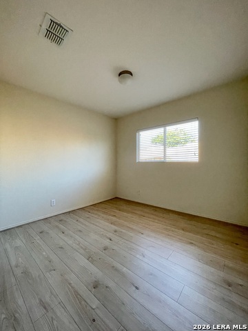 Image 11 of 21 For 25447 Longbranch Run