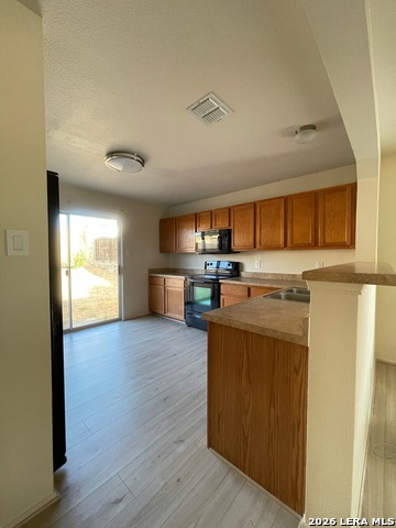 Image 7 of 21 For 25447 Longbranch Run