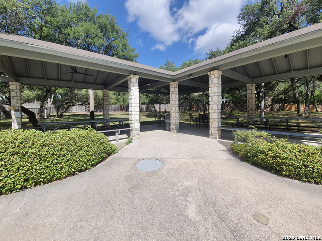 Listing photo id 25 for 14910 Ben Ali