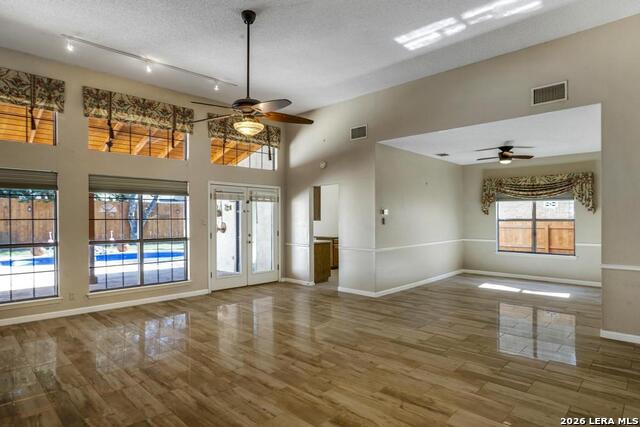 Listing photo id 2 for 14910 Ben Ali