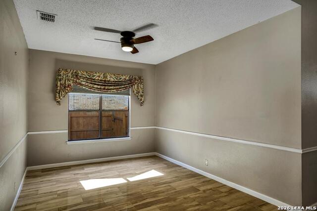 Listing photo id 5 for 14910 Ben Ali