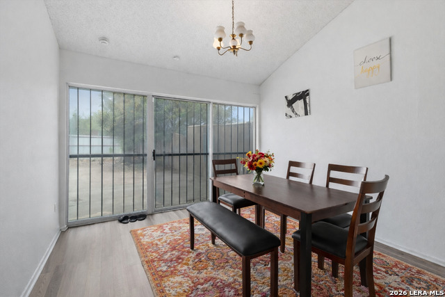 Image 6 of 16 For 7233 Glen Bay Dr