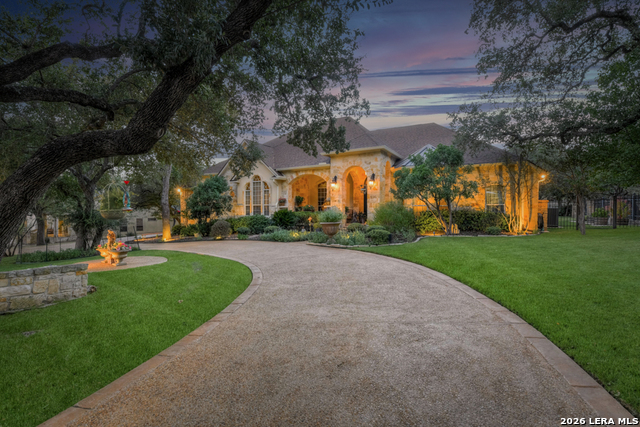 Image 2 of 81 For 1700 Frontier