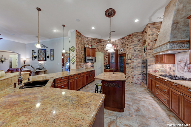 Image 23 of 81 For 1700 Frontier