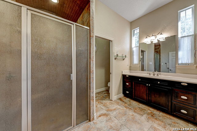 Image 43 of 81 For 1700 Frontier