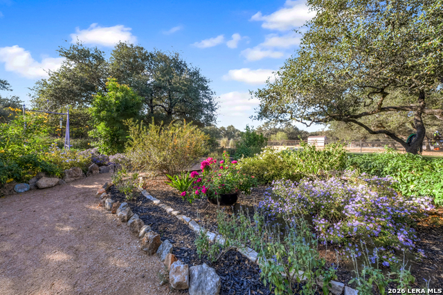 Image 53 of 81 For 1700 Frontier