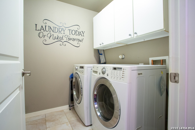 Image 21 of 27 For 7342 Oak Manor  7109