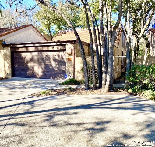 Image 2 of 41 For 11804 Mission Trace St