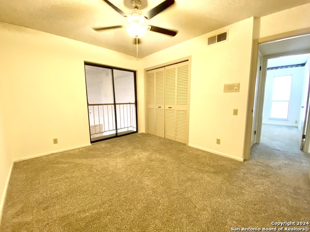 Image 30 of 41 For 11804 Mission Trace St