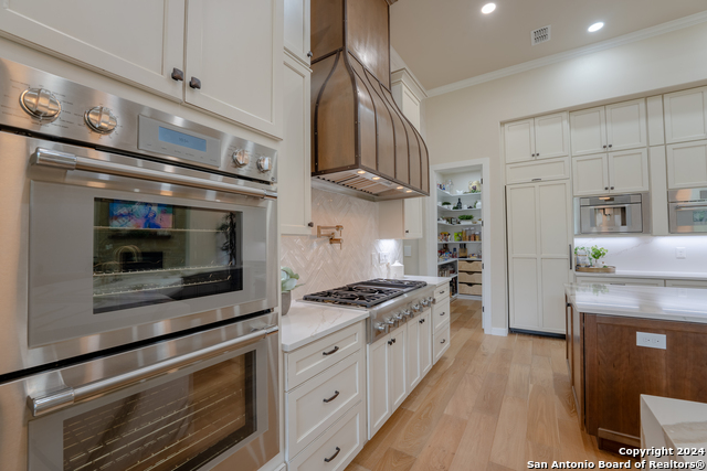 Image 18 of 42 For 507 Arthur Ct