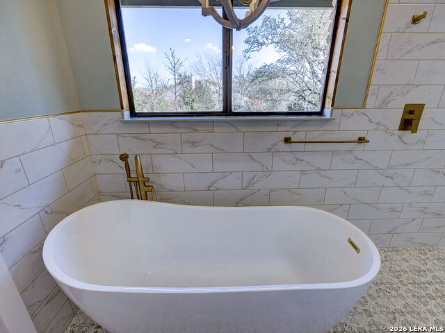 Image 83 of 86 For 29540 Red Bud Hill