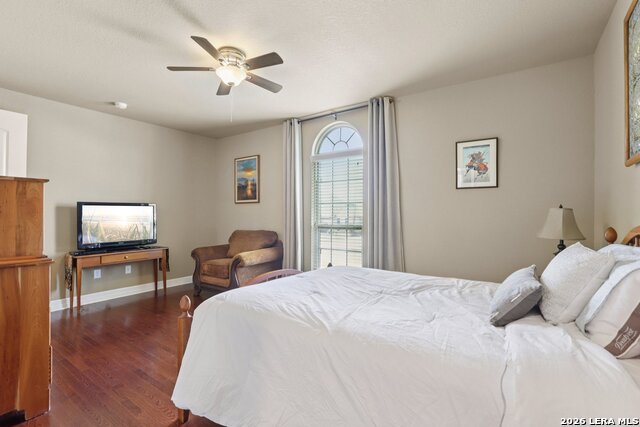 Image 23 of 50 For 117 Texas  