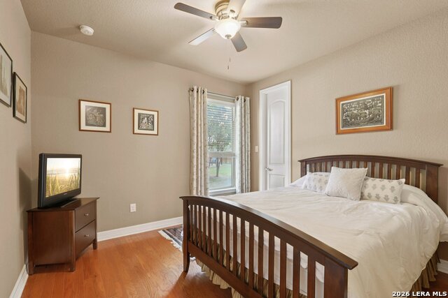 Image 27 of 50 For 117 Texas  