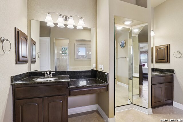 Image 33 of 50 For 117 Texas  