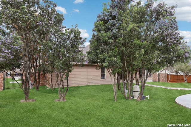 Image 40 of 50 For 117 Texas  