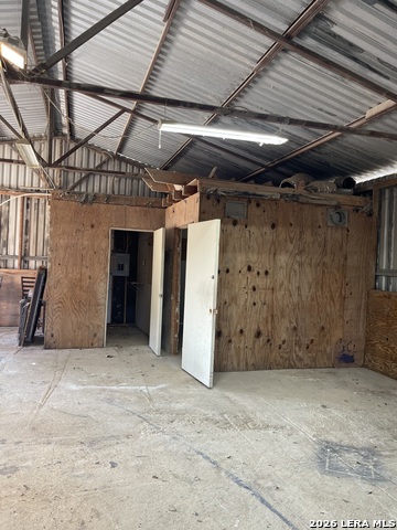 Image 9 of 12 For 765 Patton  