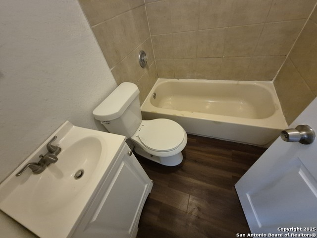 Image 14 of 23 For 443 Bundy  