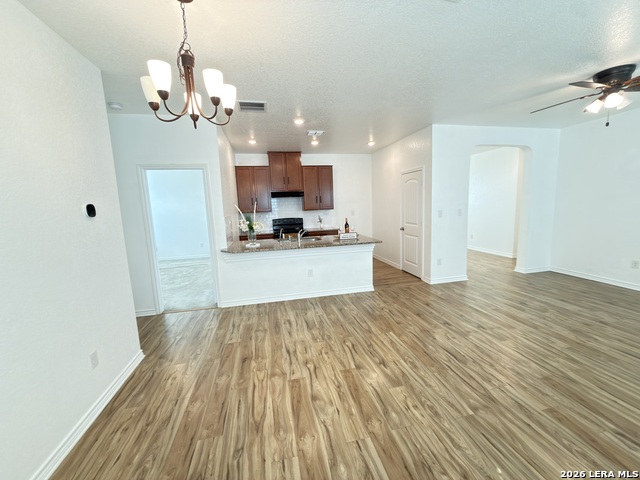 Image 5 of 30 For 4643 Via Sonoma