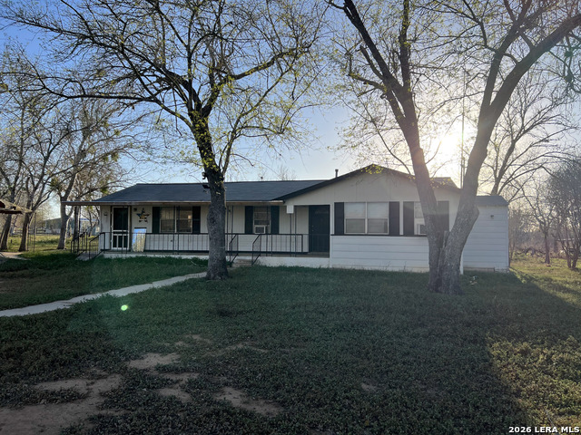 Image 3 of 15 For 1207 El Paso