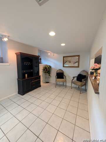 Image 15 of 46 For 3103 Eisenhauer  L-21