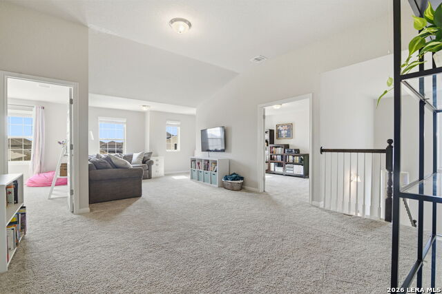 Image 17 of 34 For 12943 Staubach