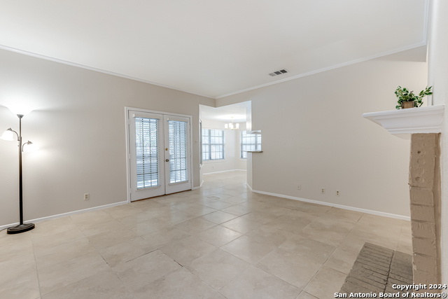 Image 6 of 33 For 10955 Wurzbach Rd  112