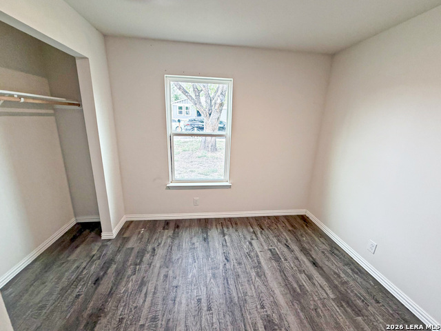 Image 14 of 24 For 2718 Bermuda