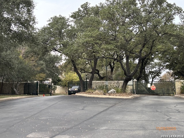 Image 4 of 4 For 1130 Charlisas