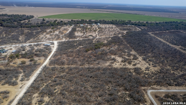 Listing photo id 8 for 1086 Curtis Bourn