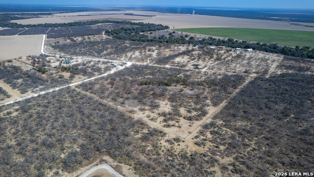 Listing photo id 10 for 1086 Curtis Bourn