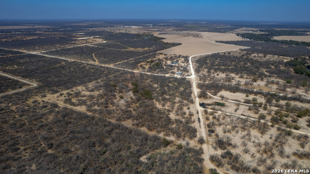 Listing photo id 13 for 1086 Curtis Bourn