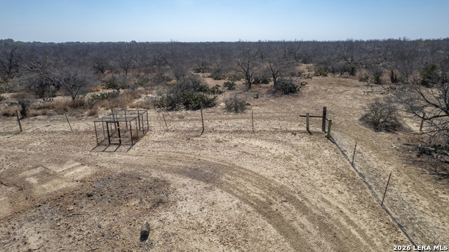 Listing photo id 20 for 1086 Curtis Bourn