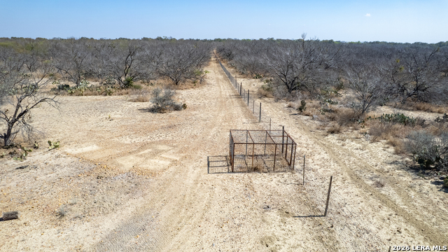 Listing photo id 21 for 1086 Curtis Bourn