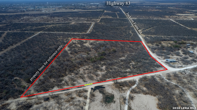 Listing photo id 2 for 1086 Curtis Bourn