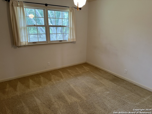 Image 22 of 43 For 135 County Road 130