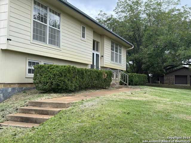 Image 5 of 43 For 135 County Road 130