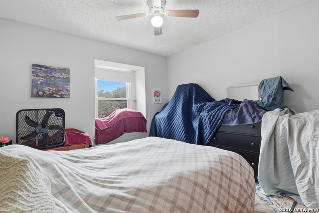 Image 18 of 30 For 8407 Timber Crest