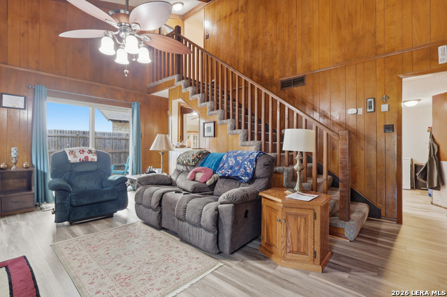 Image 8 of 30 For 8407 Timber Crest