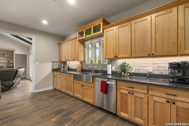 Image 19 of 54 For 789 Privilege Estates