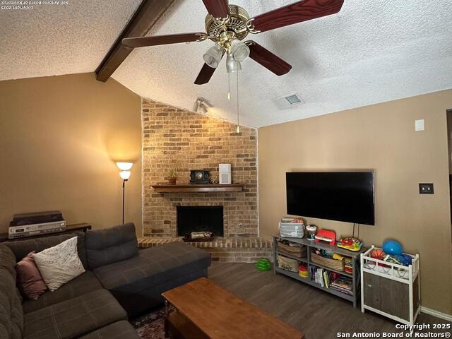 Image 3 of 10 For 5619 Wood Walk