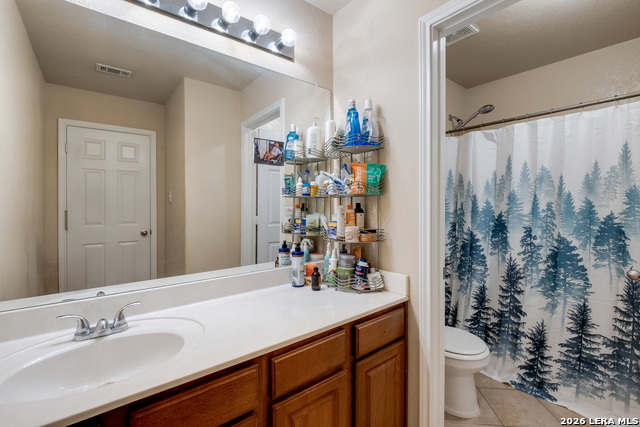 Image 22 of 32 For 10606 Black Wolf Bay