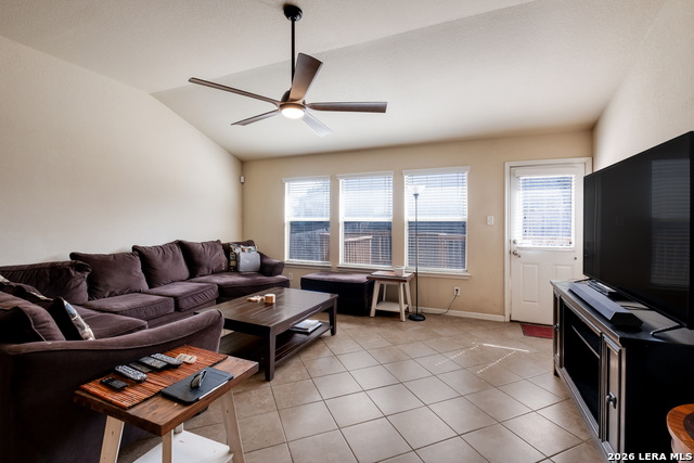 Image 9 of 32 For 10606 Black Wolf Bay