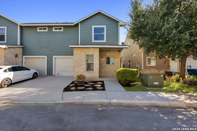 Image 21 of 23 For 6723 Utopia Hts